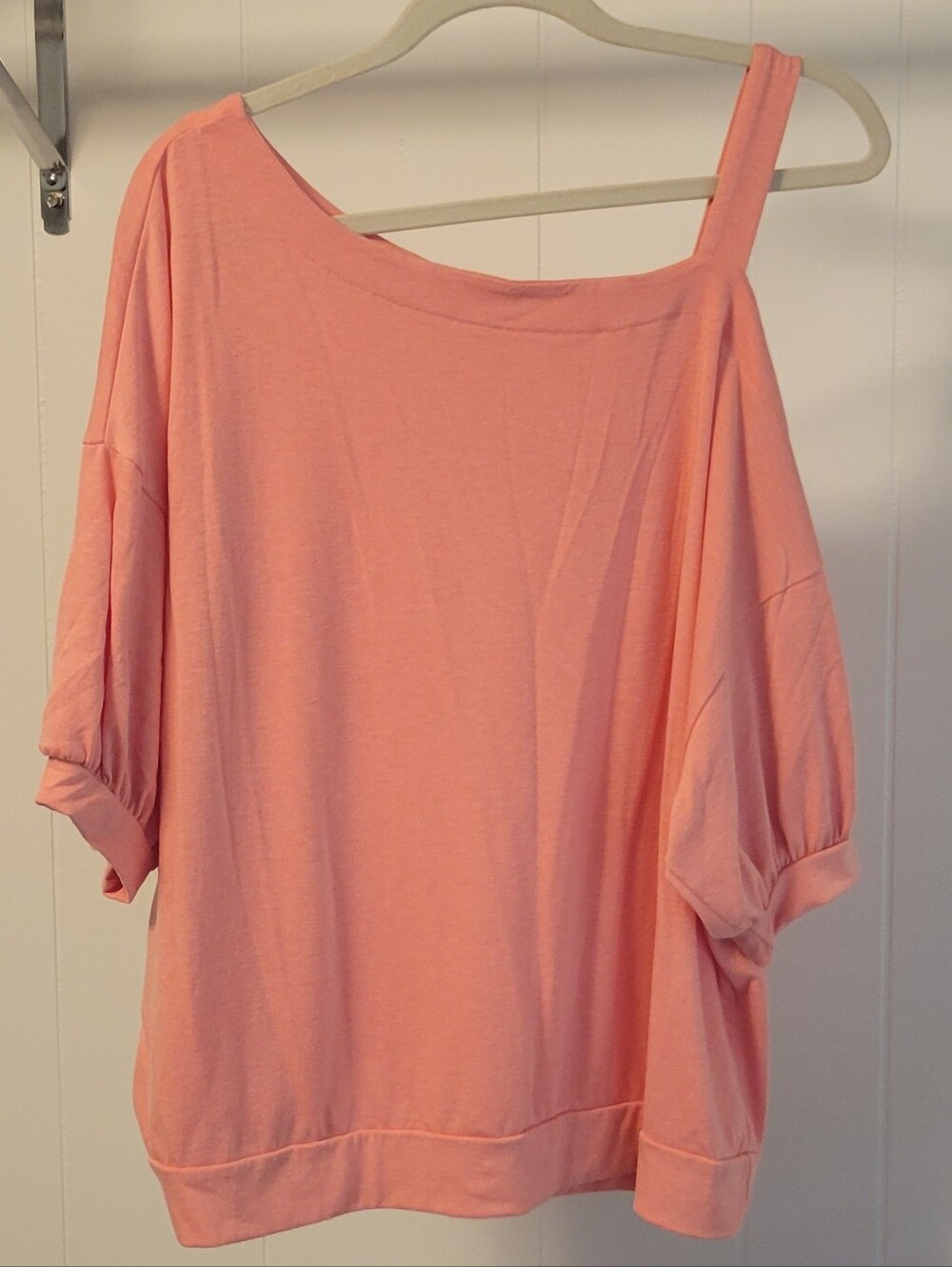 Pastel peach cold shoulder oversized relaxed cotton knit tunic top. 1X